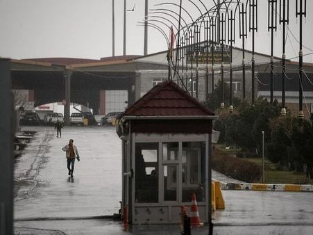 İranlılar İnternet Yasağını Aşmak İçin Irak Sınırında Risk Alıyor