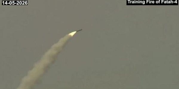 Pakistan, 750 Kilometre Menzilli Yerli Fatah-4 Seyir Füzesini Başarıyla Test Etti