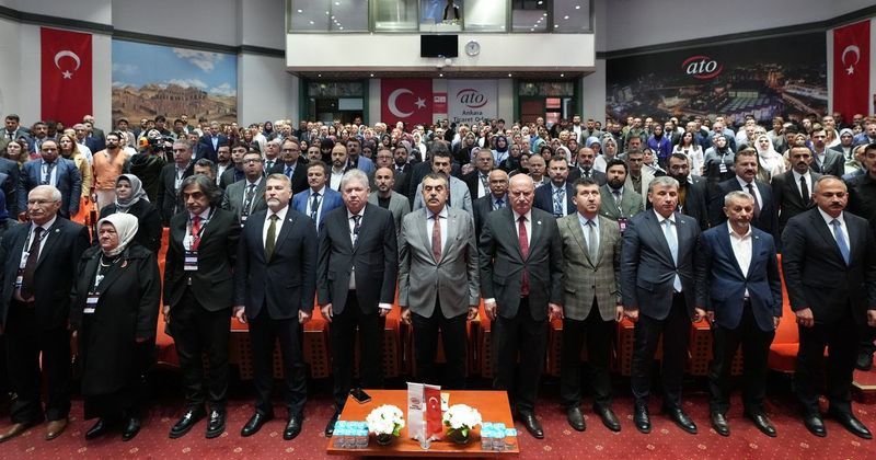 Milli Eğitim Bakanı Yusuf Tekin: Çocukların Dijital Dünyada Güvenliği Önceliğimiz