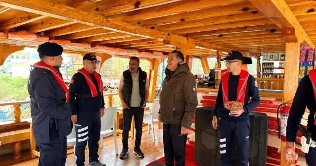 Manavgat'ta Jandarma Bayramda Deniz Güvenliğini Sağladı