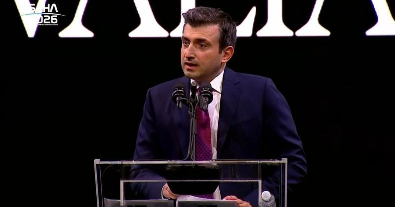 Selçuk Bayraktar, SAHA 2026'da Teknokapitalizm Tehlikesi ve Milli Yapay Zeka Vizyonunu Paylaştı