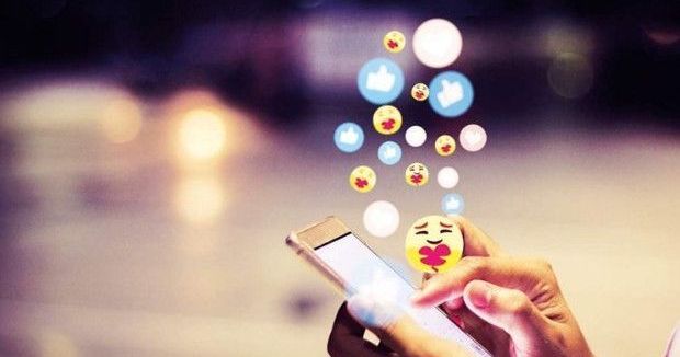 Z Kuşağının İletişiminde Emoji Kullanımı Öne Çıkıyor