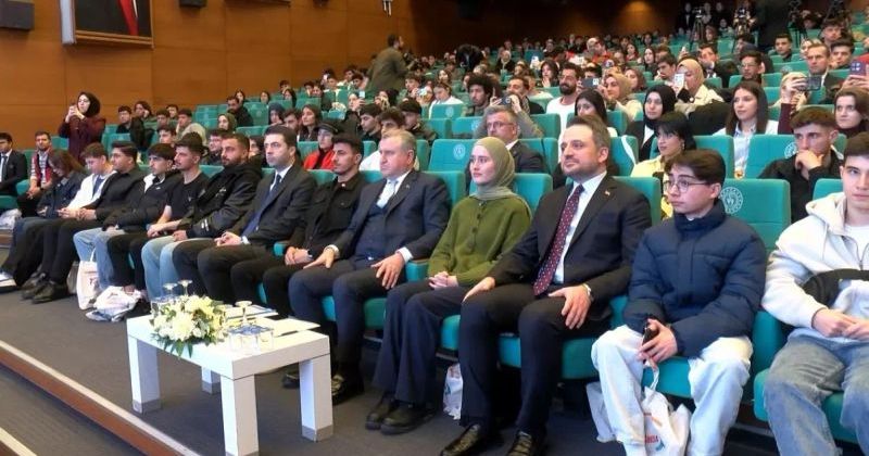 GENÇ2030 Projesiyle 2030'a Kadar 100 Bin Yapay Zeka Girişimcisi Yetiştirilecek