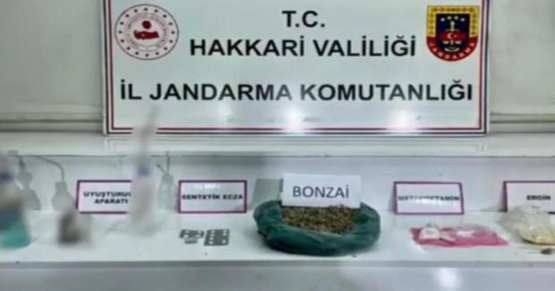 Yüksekova’da Jandarma Zehir Evine Baskın Düzenledi: 6 Şüpheli Tutuklandı