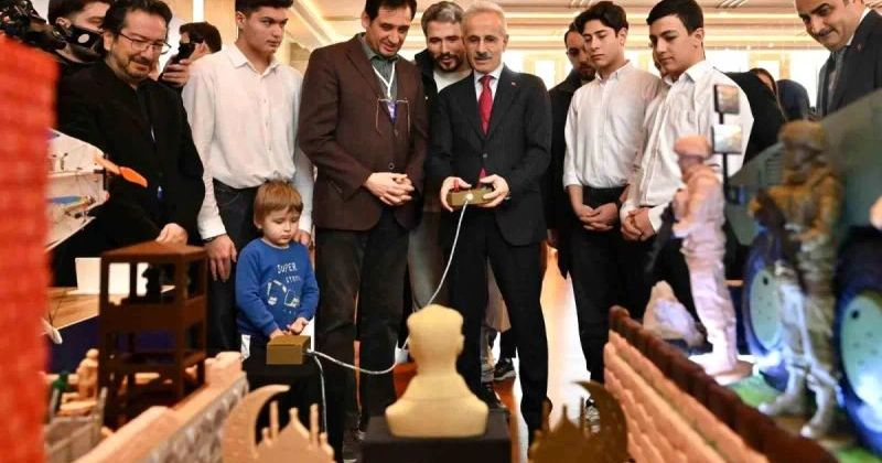 Ulaştırma Bakanı Uraloğlu'ndan Dijital Platformlarda Çocukların Korunmasına Yönelik Açıklamalar
