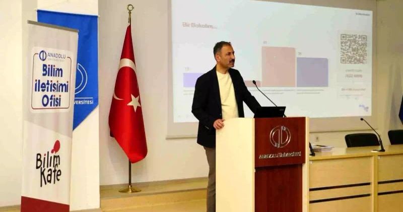 Anadolu Üniversitesi'nde Dijital Dolandırıcılık ve Yapay Zeka Semineri Düzenlendi