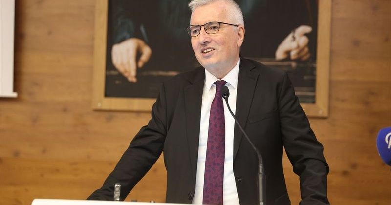 Hasan Kalyoncu Üniversitesi'nde İletişim Eğitimi ve Yapay Zeka Konuları Tartışıldı