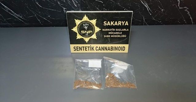 Sakarya Arifiye'de Uyuşturucu Operasyonunda 2 Kişi Tutuklandı