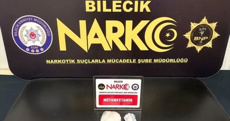 Bilecik'te Üzerlerinde Uyuşturucu Bulunan 3 Şüpheli Gözaltına Alındı