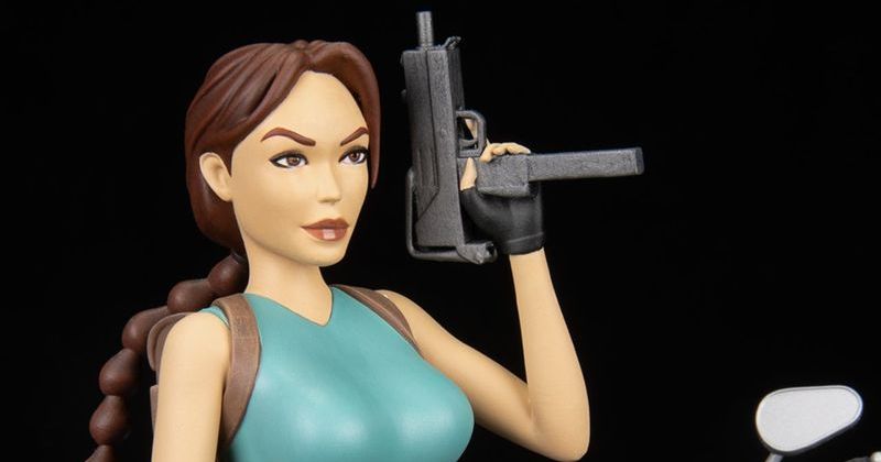 Tomb Raider: Lara Croft Klasik Motosiklet Özel Figür Koleksiyonu