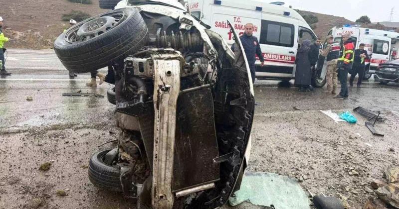 Bingöl'de Bayram Trafik Kazalarında 1 Ölü, 37 Yaralı
