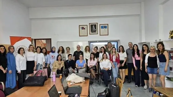 Aydın’da Yapay Zeka Destekli Eğitimde Yenilikçi Atölye Düzenlendi