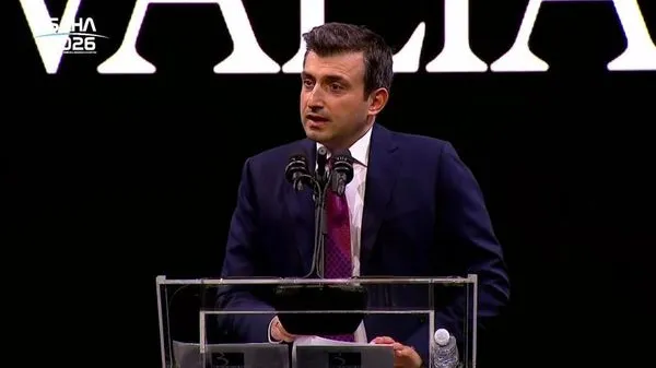 Selçuk Bayraktar, SAHA 2026'da Teknokapitalizm Tehlikesi ve Milli Yapay Zeka Vizyonunu Paylaştı