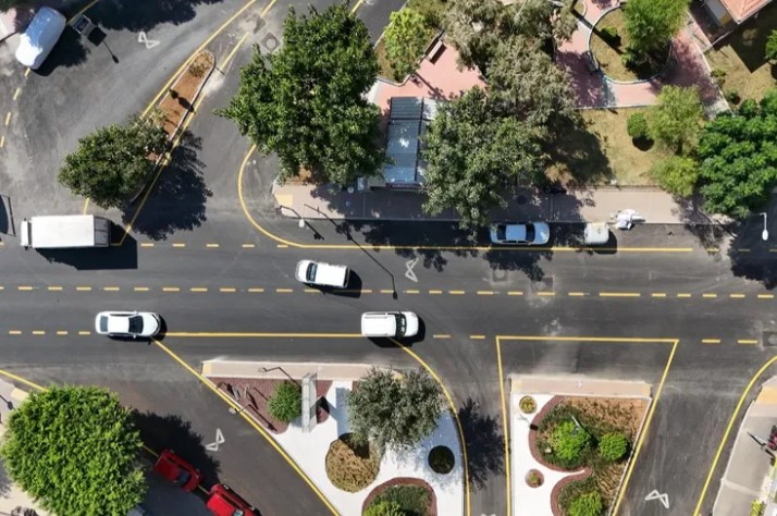 Büyükşehir, Silifke Caddesi’ni Modernize Etti