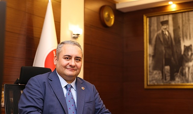 Keçiören Belediye Başkanı Dr. Mesut Özarslan`ın 30 Ağustos Zafer Bayramı Kutlama Mesajı