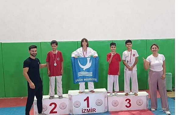 Zafer Bayramı Şampiyonası'nda Aliağa'nın Karate Zaferi
