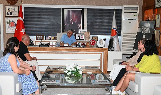 Kurs öğretmenlerinden Başkan Topaloğlu'na ziyaret