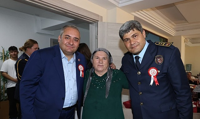 İtfaiyeciler Haftası'nda Huzurevi Sakinlerine Anlamlı Ziyaret