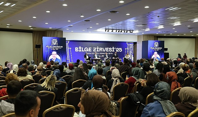 Konya Büyükşehir, Uluslararası BİLİMUM Geleceğin Eğitimi Zirvesi’ne Ev Sahipliği Yaptı