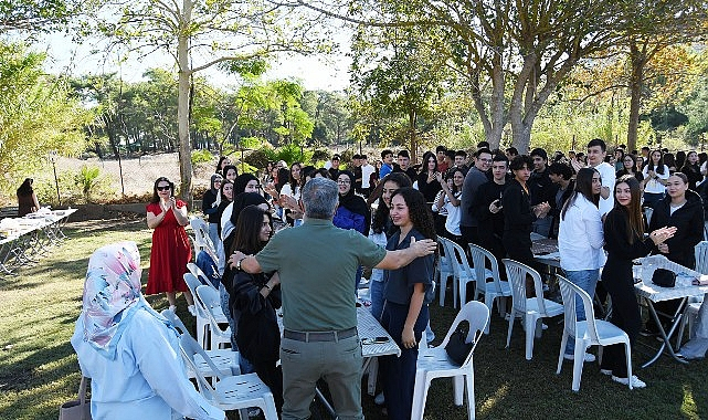 Başkan Topaloğlu, Üniversite Adayı Öğrencilerin Misafiri Oldu