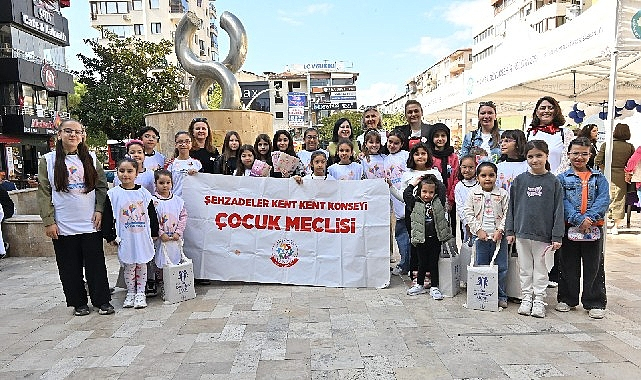 Dünya Kız Çocukları Günü'nde Farkındalık Oluşturuldu