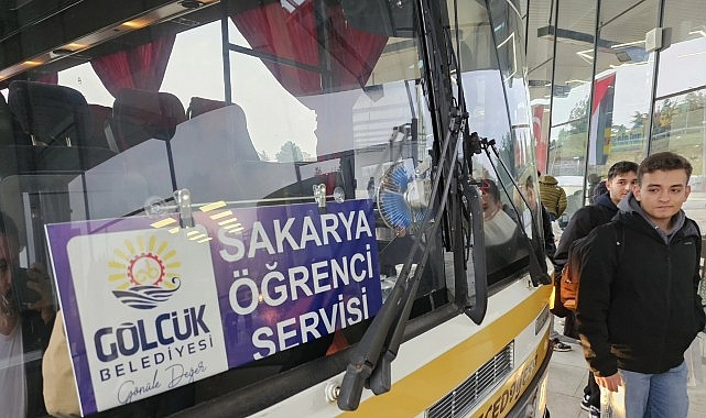 Gölcük Belediyesi, Düzce’deki Üniversite Öğrencilerine Ücretsiz Servis Hizmeti Sunuyor
