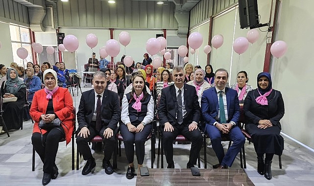 Gölcük'te Meme Kanseri Farkındalık Paneli Büyük İlgi Topladı