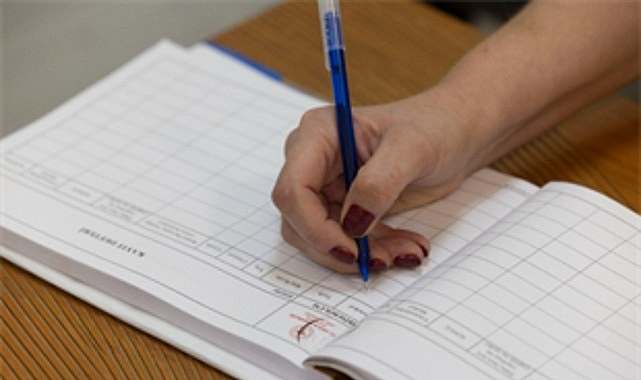 İzmir Büyükşehir’den Kimliksiz ve Ücretsiz HIV, Hepatit ve Sifiliz Test Hizmeti