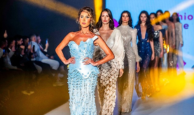 Fashion Prime 2025 İzmir'de Işıltılı Defilelerle Başladı