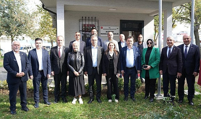 Başkan Erkan Aydın, Altınova Mahallesi Ziyaretini Sürdürdü