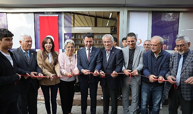 Bayraklı Belediyesi, Eğitimde Fırsat Eşitliğine Dijital Destek Sağlıyor