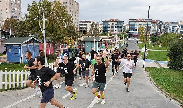 Beylikdüzü’nde 600 Sporcu Ata’ya Saygı Koşusunda Buluştu