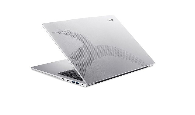 Acer Aspire Lite, Hareket Halindeki Profesyoneller ve Öğrenciler İçin Güçlü Performansın Garantisi